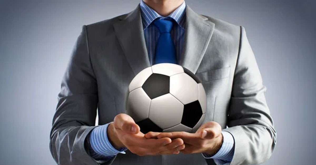 الجودة والتميز في كرة القدم هل تسهم معايير الجودة في ترسيخ عالمية كرة القدم العربية؟